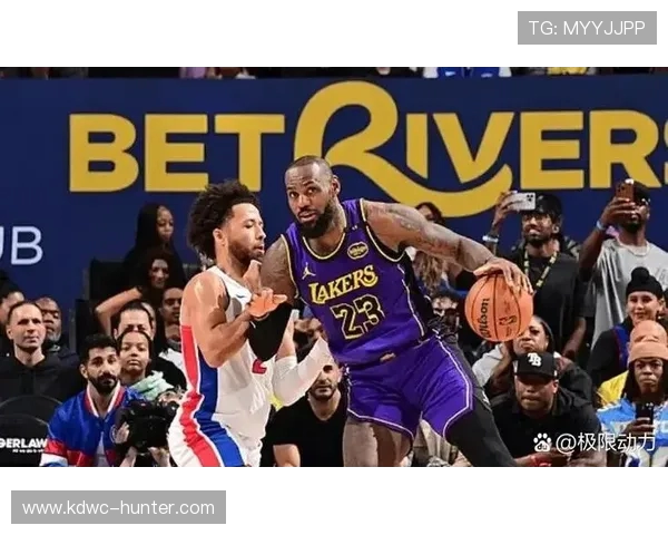 2021年活塞与湖人对决回顾：精彩瞬间与赛季影响分析